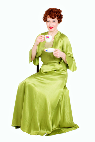 Tea Gowns & Tea-time